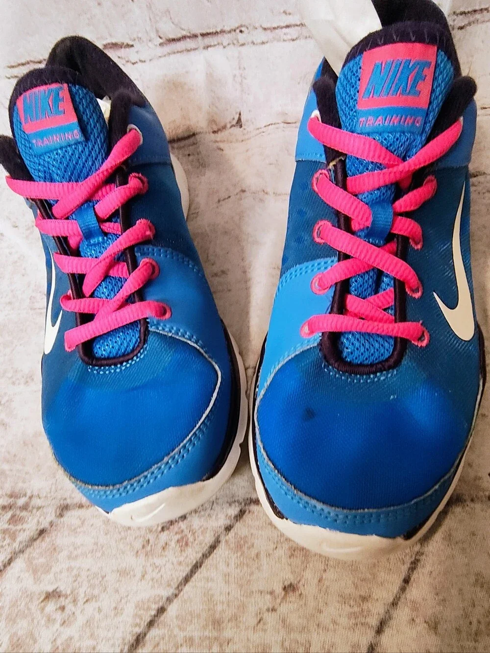 Nike Retro Women's Vintage Training Sneakers Blue Pink Sz 7